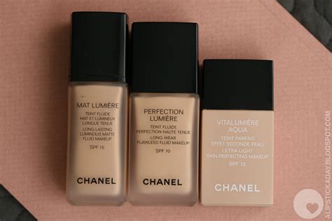 chanel le beige o chanel lumiere aqua|Chanel foundation.